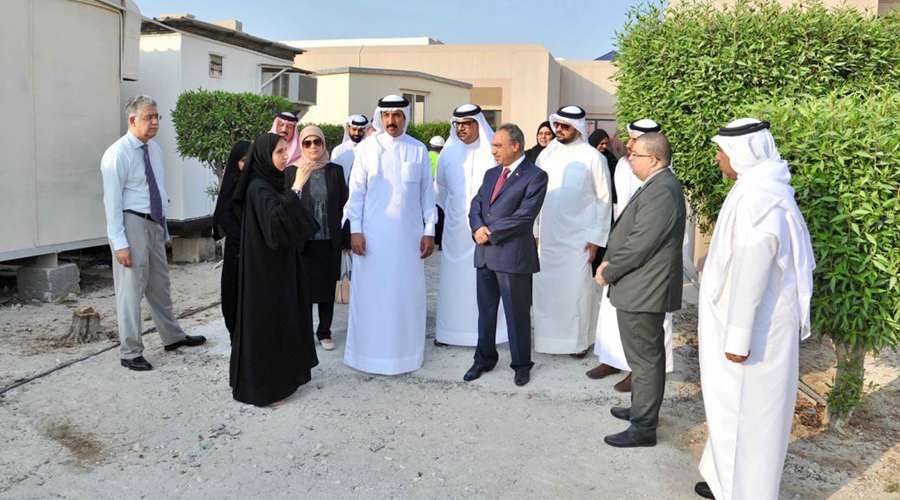 The Minister of Works and Housing Inspects Refurbishment at Derasat