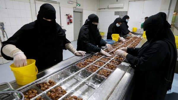 كيف تمكنت النساء الخليجيات الحفاظ على وظائفهن خلال جائحة كورونا؟