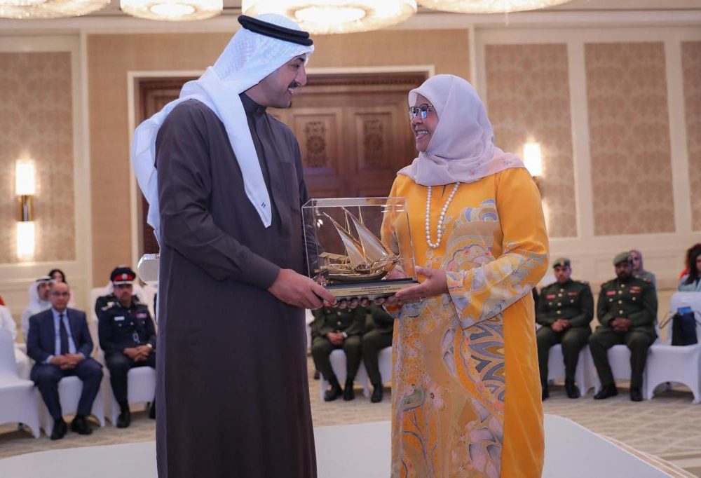 خلال إطلاق تقرير “حالة المدن العربية 2022م” إشادة أممية بما حققته مملكة البحرين في مجال التنمية المستدامة الدكتور الشيخ عبدالله بن أحمد آل خليفة: البحرين حالة استثنائية ومتفردة في التخطيط الحضري